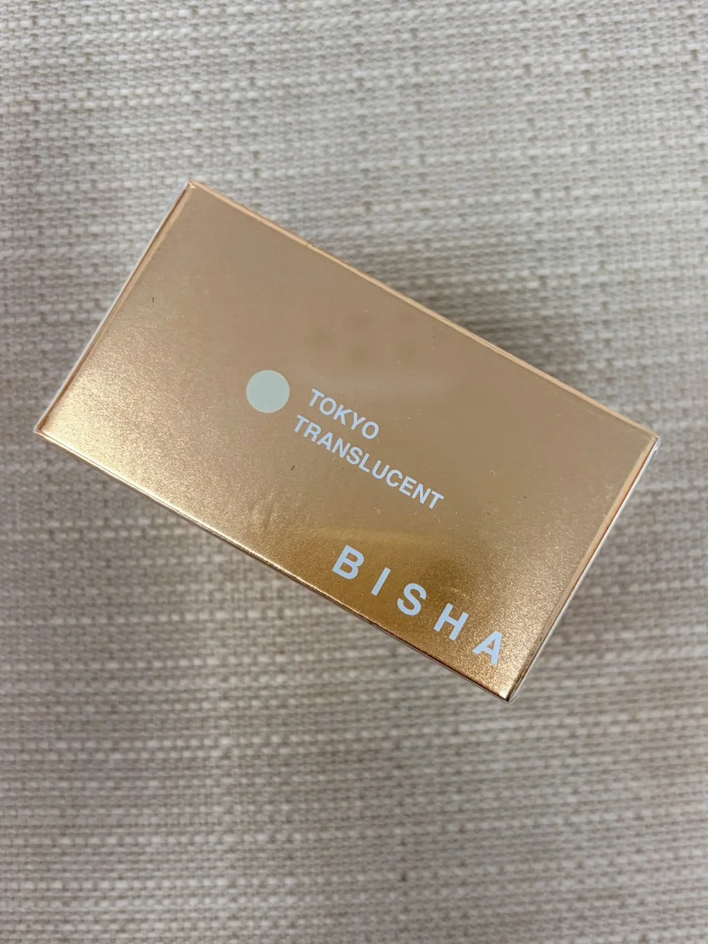 Bisha Essential Setting Powder in Tokyo Translucent, Brand NEW, MSRP $40